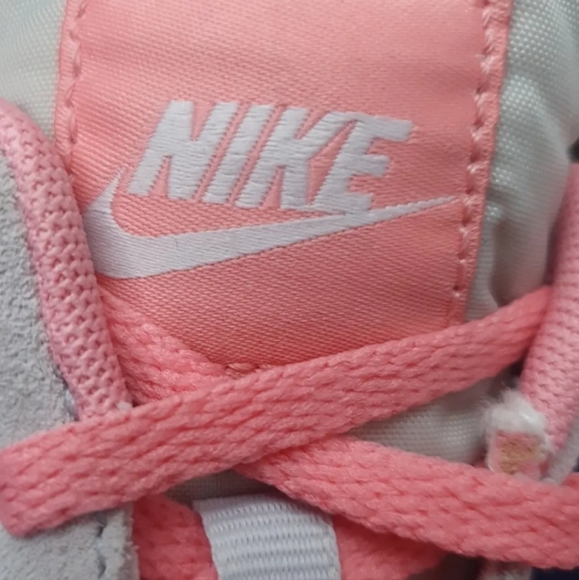 Nike Tennis Classic Premium GS Grey Suede Pink swoosh tick 5 uk 38 eu - Picture 5 of 7